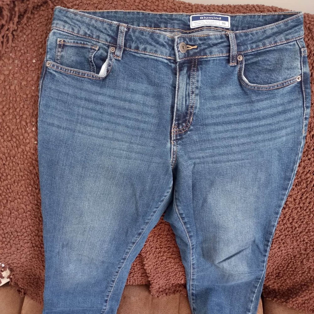 Straight legs jeans